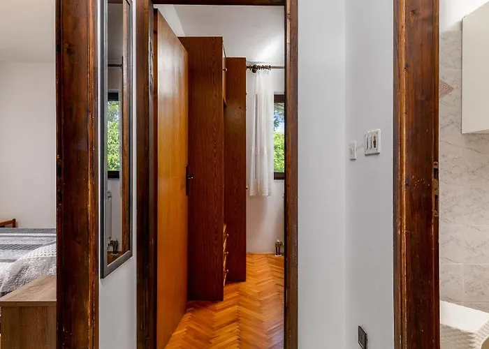 Lejlighed By The Sea Banjole, - 3002