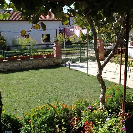 Apartamento By The Sea Banjole, - 3002